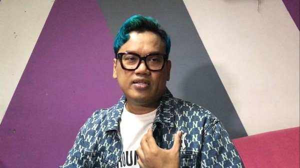 Dihujat Netizen Usai Videokan Lokasi Kebakaran di LA, Uya Kuya: Saya Sudah Kebal!