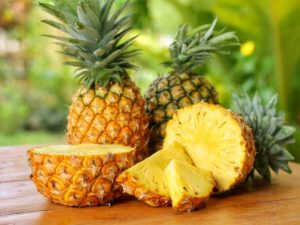 Benarkah Nanas Bisa Membersihkan Paru-Paru Perokok? Ini Kata Dokter