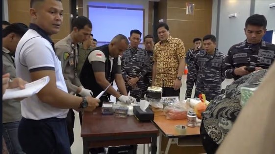 TNI AL