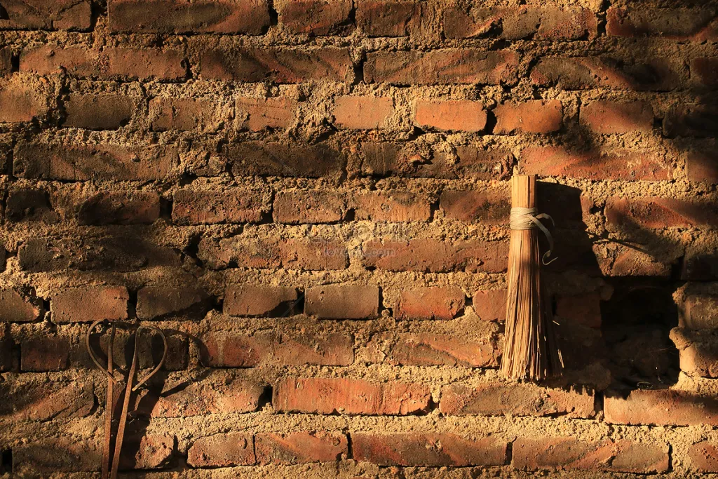lovepik-ancient-wall-picture_501264025