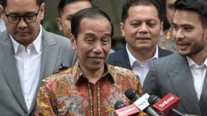 Joko Widodo (Jokowi) saat melaporkan 5 orang ke Polda Metro Jaya atas tudingan ijazah palsu, beberapa waktu lalu.