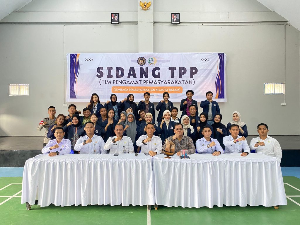 7a6640e4-9b95-469d-aa41-2ffd798a609d