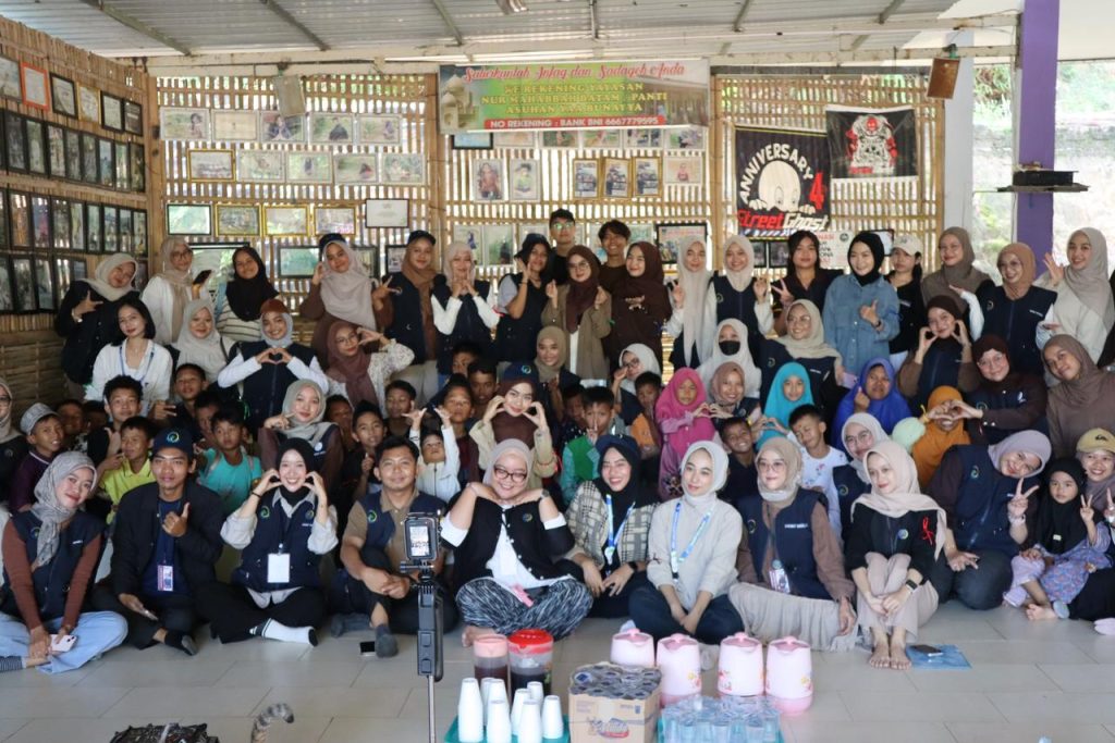 f7056037-1253-4317-a2d1-d8f362069a54