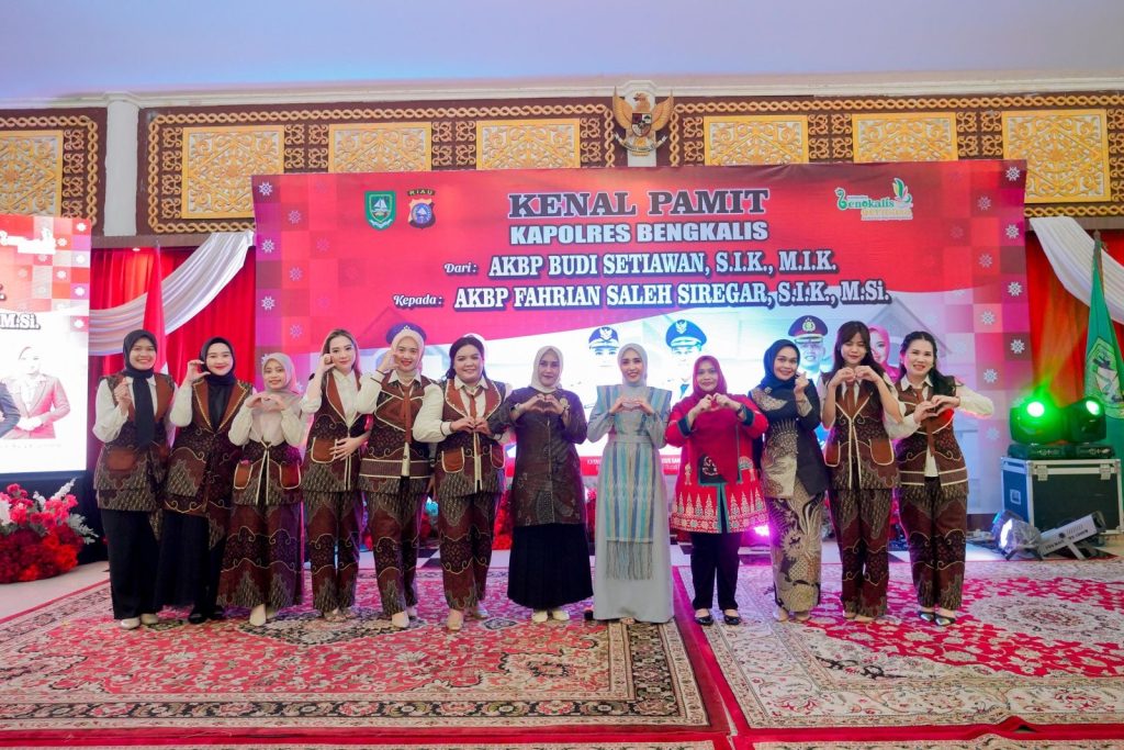 824f754c-338c-4b30-8198-fa9b3ec88f6d