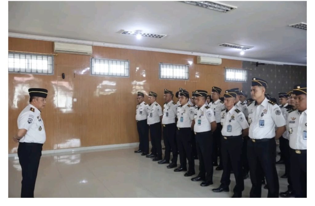 c617314b-acfe-4443-9349-ae8a0ff92bff