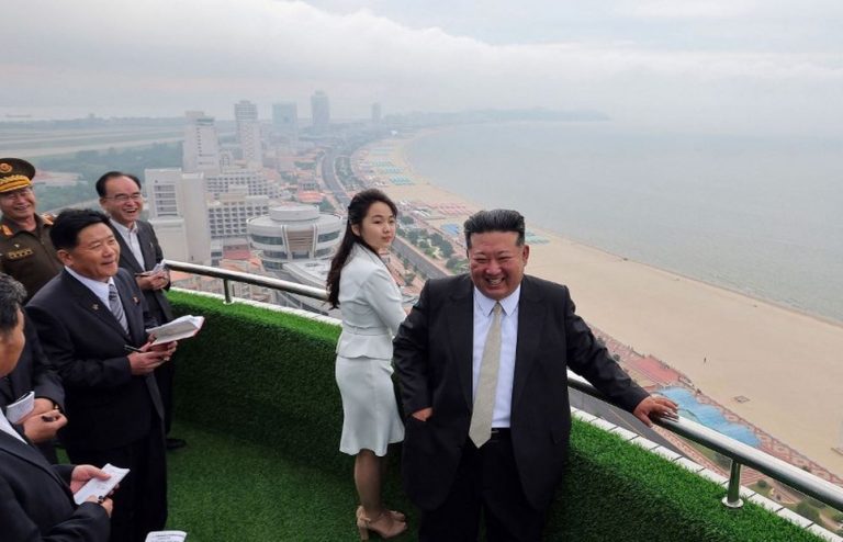 Kim Ju Ae putri Kim Jong Un pegang jabatan militer Korut