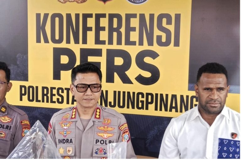 Press release Polresta Tanjungpinang terkait kasus pembunuhan dan mutilasi.