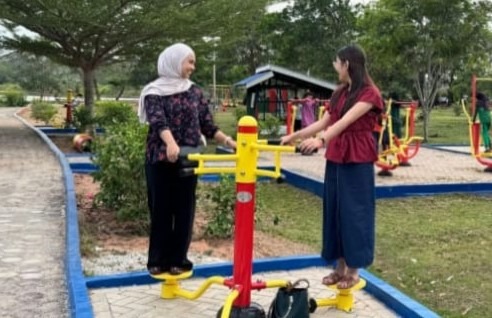 Kundur Park di kawasan PT Timah Pulau Kundur dengan fasilitas mini zoo dan taman bermain anak