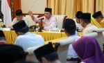 Gubernur Ansar Ahmad memimpin rapat persiapan KURMA 2026 di Gedung Daerah Kepri