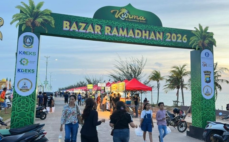 Suasana kawasan Gurindam 12 Tepi Laut Tanjungpinang