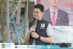 Hendrik Firnanda Pangaribuan berdialog dengan masyarakat saat reses di Bathin Solapan.
