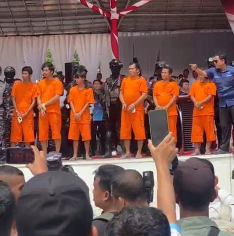 Anang Supriatna menjelaskan fakta persidangan kasus penyelundupan sabu dua ton di Kepri.