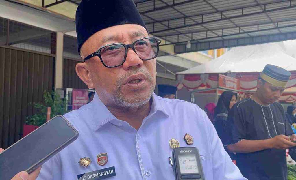 Lis Darmansyah menjelaskan gerakan infak Rp1.000 per hari di Tanjungpinang.