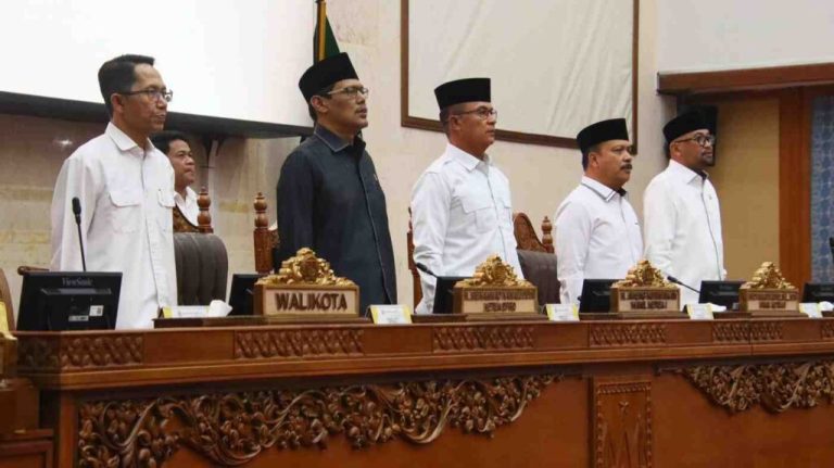 Paripurna DPRD Batam bahas Ranperda Adminduk 2026