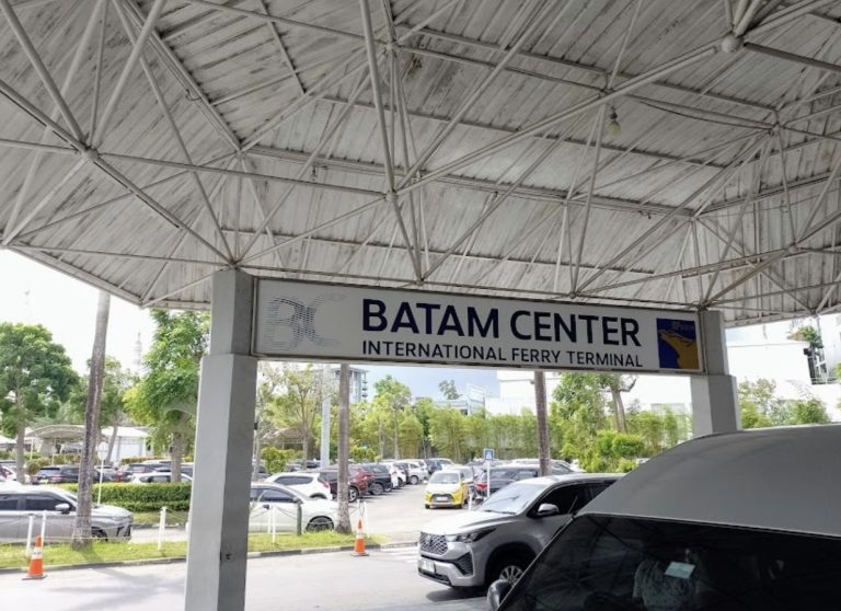 Dugaan pungli petugas Imigrasi di Pelabuhan Batam Center