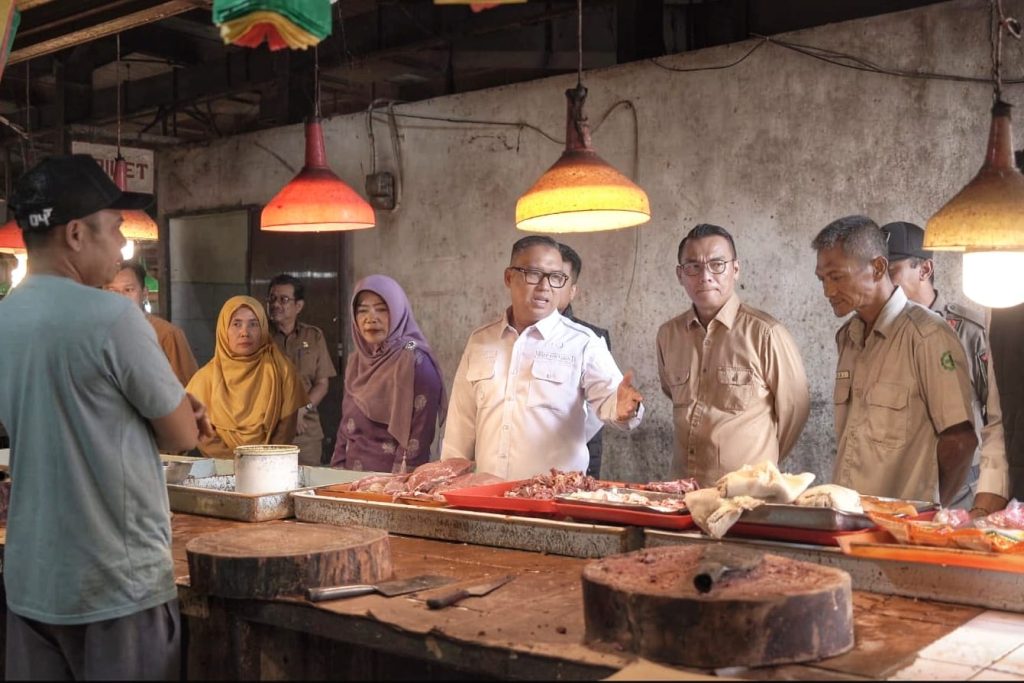 wagub-nyanyang-imbau-pedagang-tak-timbun-barang