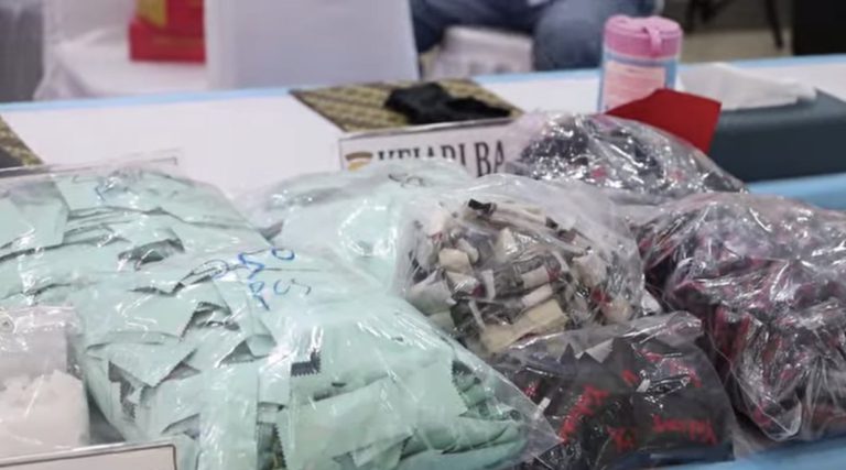 Pemusnahan barang bukti narkotika Polresta Barelang di Mapolresta Barelang Batam