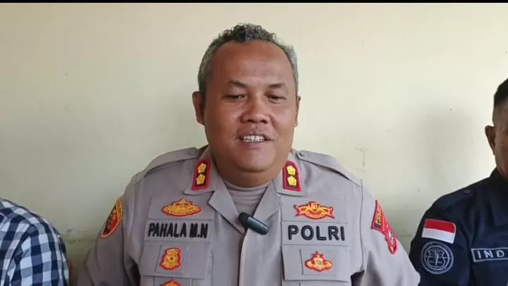 Truk kayu ilegal diamankan Polres Lingga di Pelabuhan Jagoh