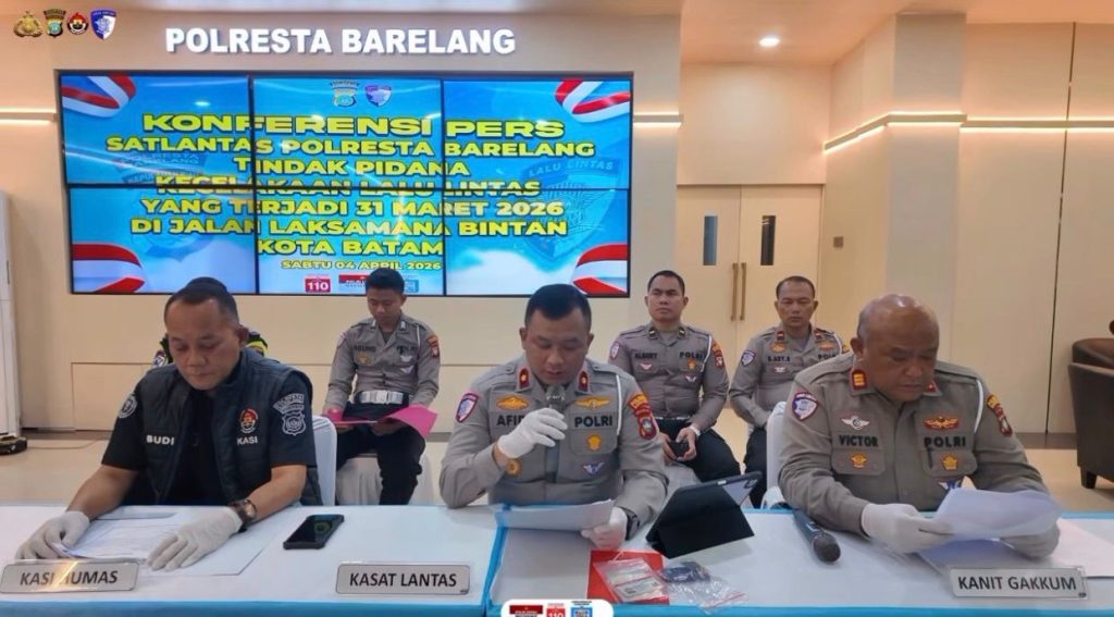 Kompol Afiditya Arief Wibowo konferensi pers tabrak lari di Batam Kota