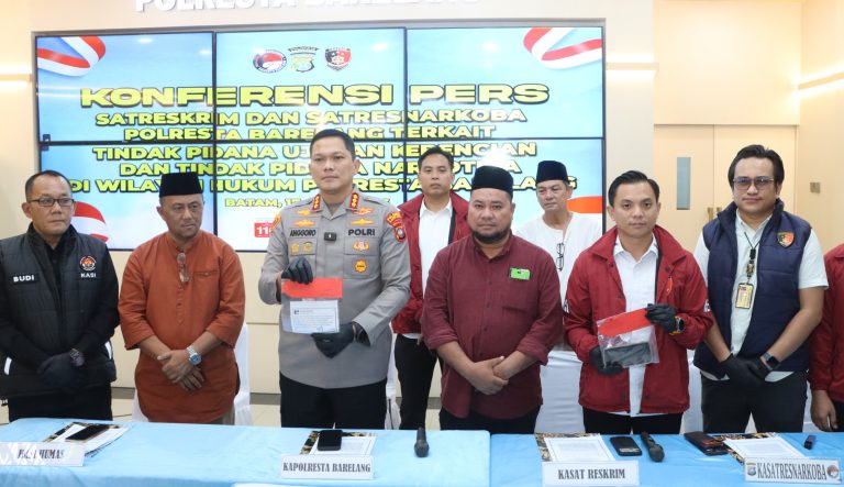 Konferensi pers Polresta Barelang ungkap kasus ujaran kebencian di media sosial