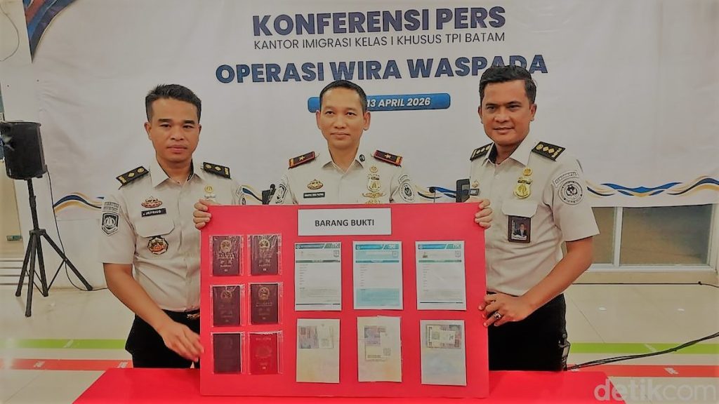 Imigrasi Batam amankan WNA dalam Operasi Wirawaspada 2026