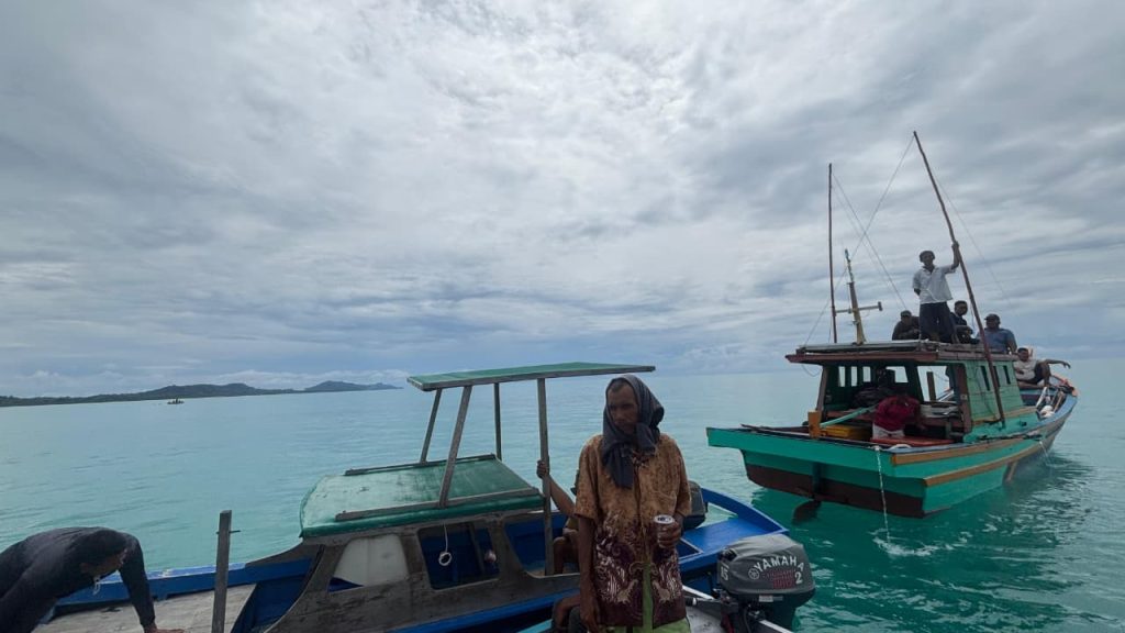 Tim SAR Natuna cari pencari kepiting hilang di Pulau Sunyut