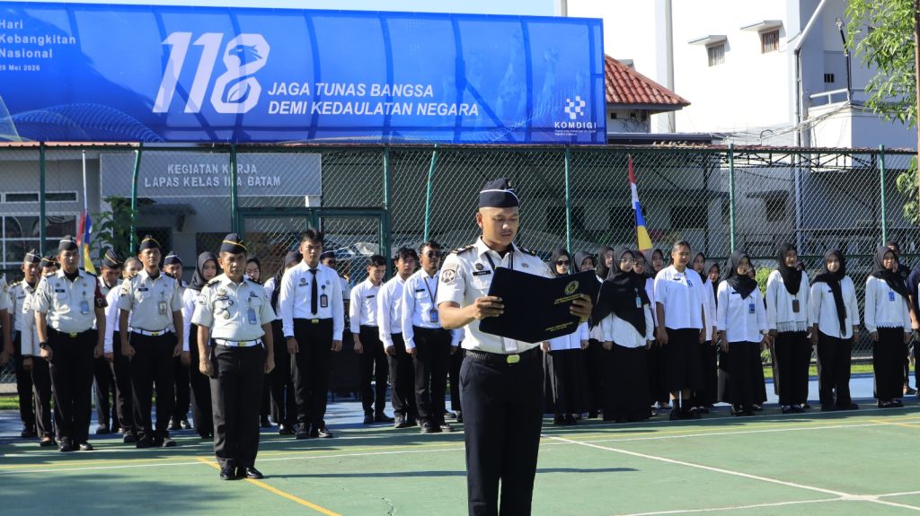 Upacara Harkitnas ke-118 di Lapas Batam
