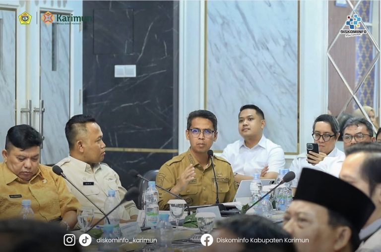 Bupati Karimun dorong Special Pass pekerja perbatasan pada Pra SOSEK MALINDO 2026