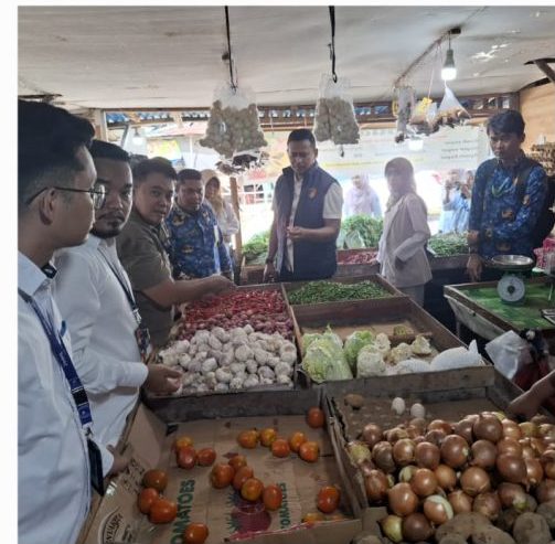 Satgas Saber Pangan Polres Bintan cek harga bapokting di pasar