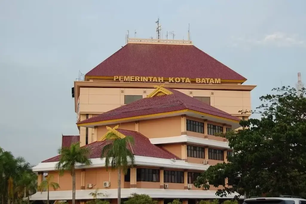Anggaran pembangunan lapangan olahraga Kodaeral IV Batam di SiRUP LKPP
