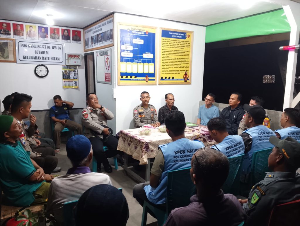Penilaian pos kamling Batu Hitam oleh Satbinmas Polres Natuna