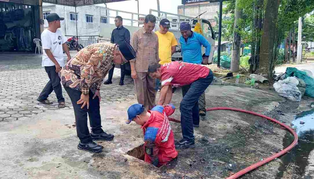 060626 Sidak Drainase Km 7_11zon