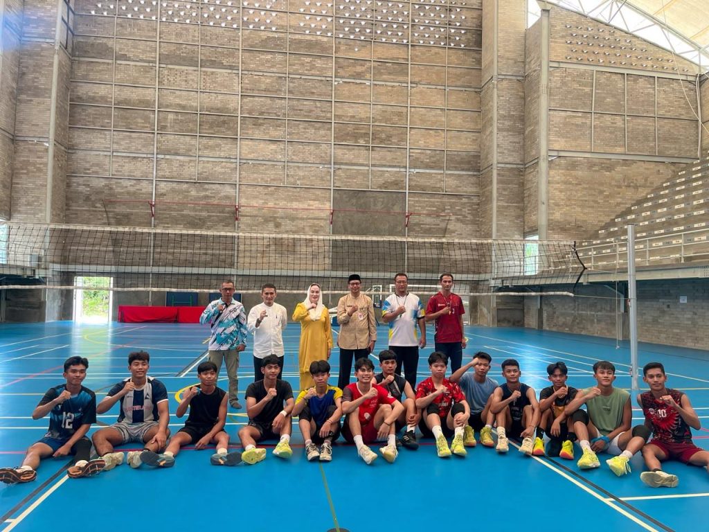 cen-sui-lan-tinjau-tc-atlet-popda-natuna-karimun-2026