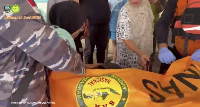 Tim SAR menemukan bocah hanyut di Tanjung Sengkuang Batam