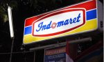 Gerai Indomaret dengan informasi penutupan operasional sementara yang viral di media sosial