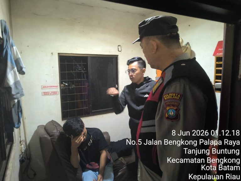 Polisi amankan terduga pelaku pencurian di Bengkong Batam setelah ditangkap warga