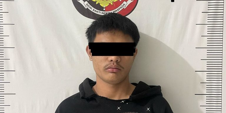 Tiga pelaku jambret mahasiswi di Batam diamankan polisi.