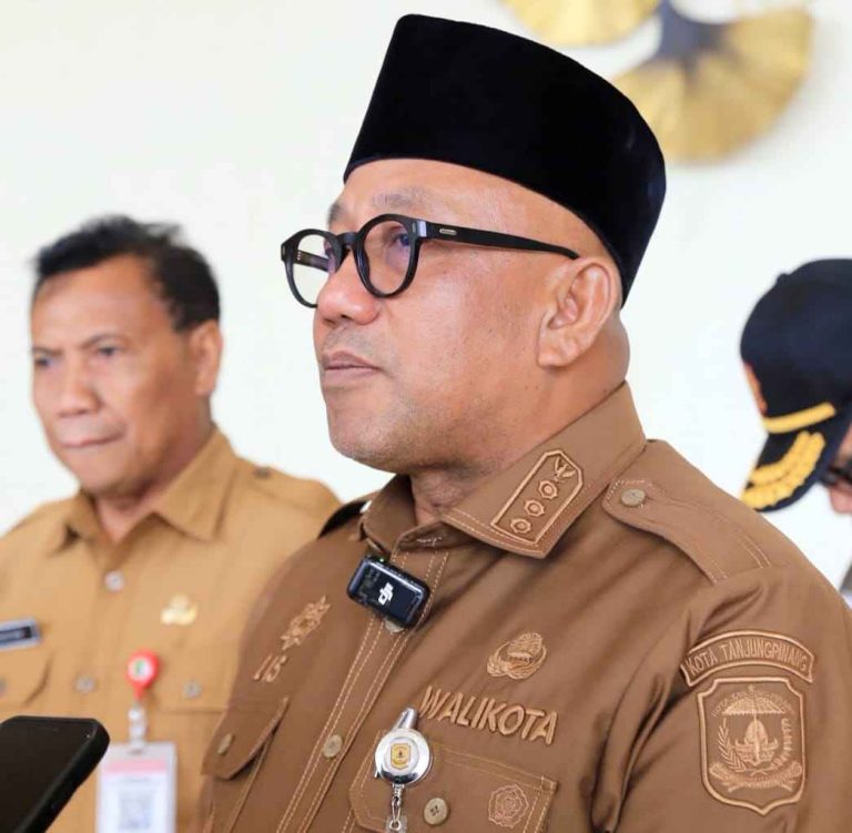 140726 Perluas Akses Kerja_11zon
