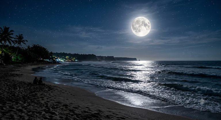 Bulan hilang dari orbit Bumi