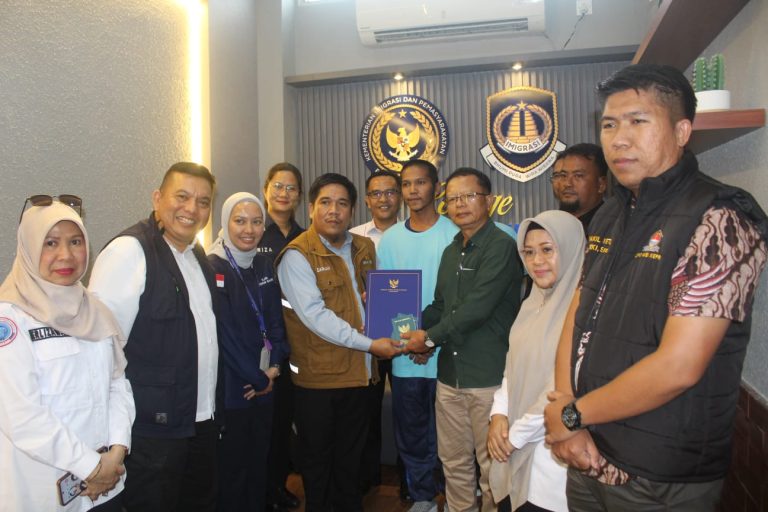 Dua nelayan asal Kabupaten Bintan