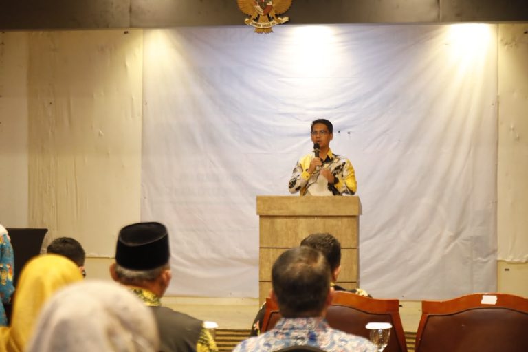 bupati-karimun-integrasi-posyandu-6-spm-tingkatkan-ipm