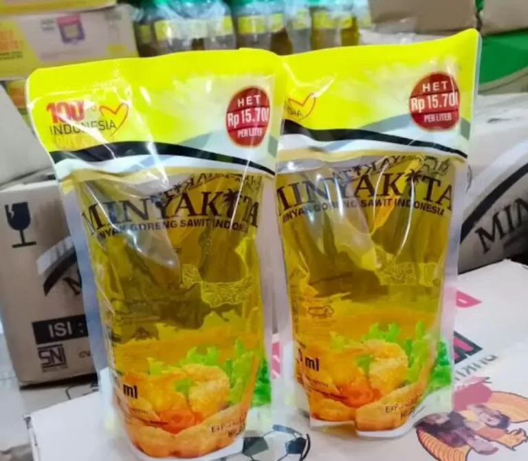 MinyaKita dijual di atas HET di Batam.