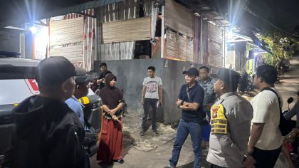 Personel Polsek Sei Beduk menangani laporan dugaan pengancaman di kawasan Pancur, Batam.