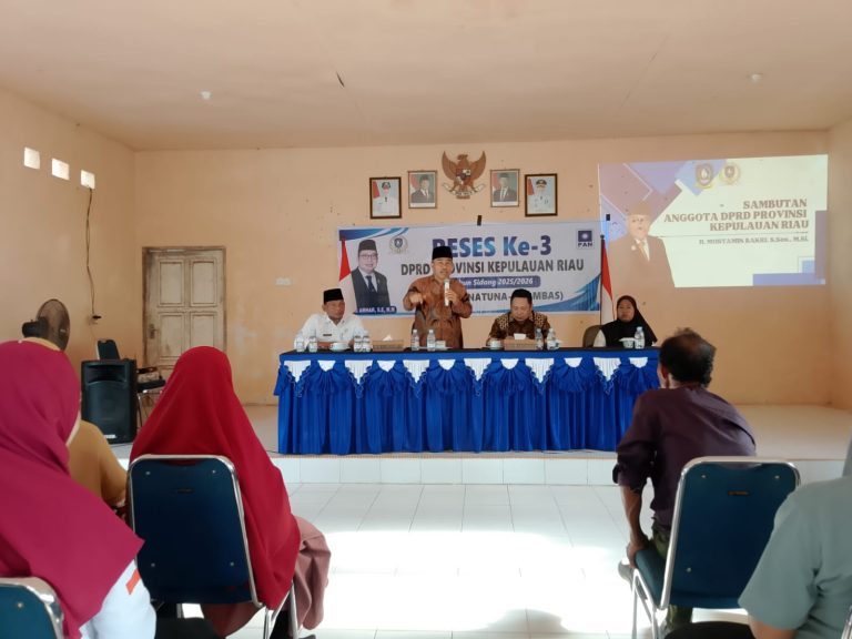 Mustamin Bakri dan Daeng Amhar reses di Desa Batu Gajah Natuna