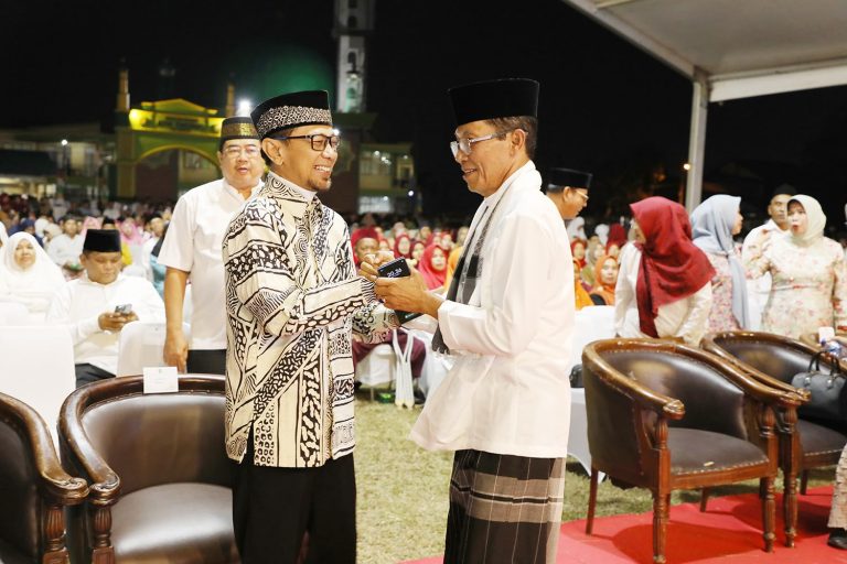 maulid-nabi-tanjung-piayu-batam-amsakar-ustaz-wijayanto.jpgmaulid-nabi-tanjung-piayu-batam-amsakar-ustaz-wijayanto.jpgmaulid-nabi-tanjung-piayu-batam-amsakar-ustaz-wijayanto.jpg