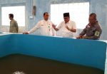 Wabup Natuna Jarmin Sidik tinjau pembibitan ikan di Sepempang