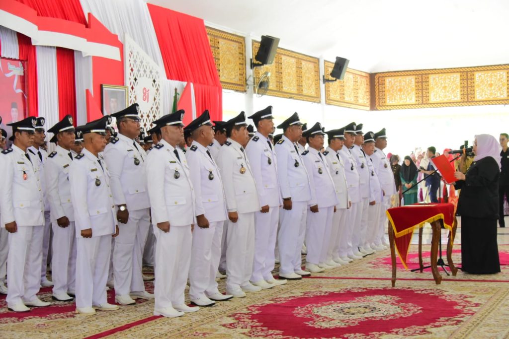 75 Kepala Desa Bengkalis Dikukuhkan