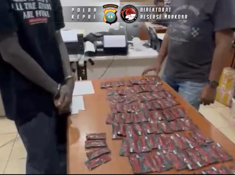 Polda Kepri amankan 337 cartridge vape diduga mengandung Etomidate