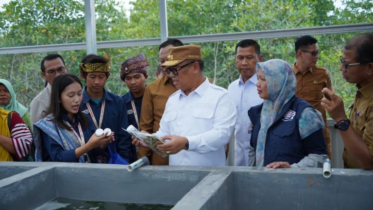 Rumah Budidaya Rumput Laut Sembulang
