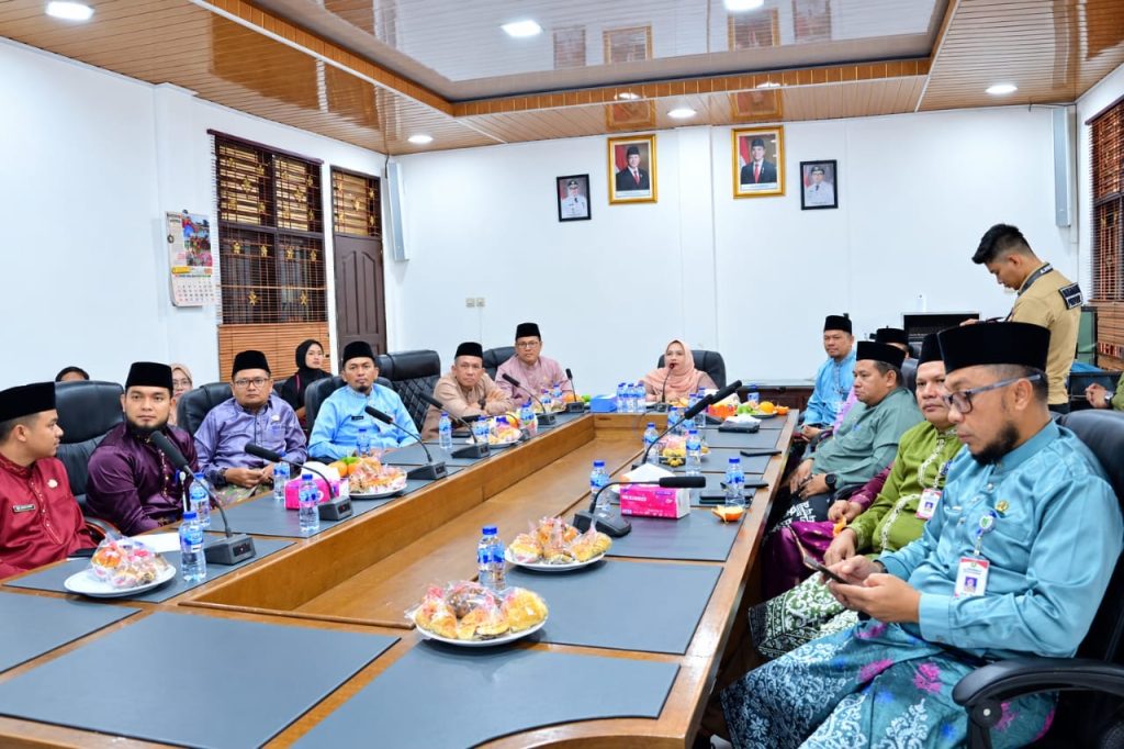 kasmarni-percepatan-pengeboran-migas-bagi-hasil-daerah